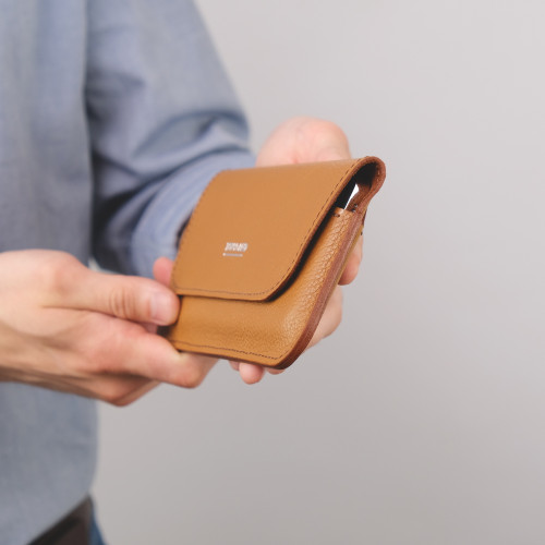 Кожаный чехол-кошелек для телефона светло-коричневый