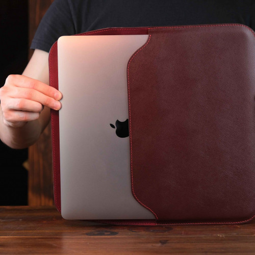 Чехол из натуральной кожи для MacBook бордо