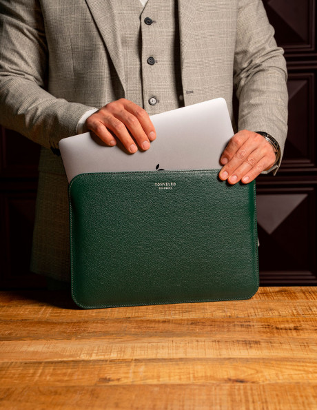 Чехол для MacBook Air 15, горизонтальный, темно-зеленый