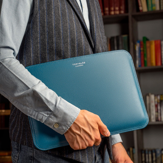 Чехол для MacBook Air 15, горизонтальный, голубой