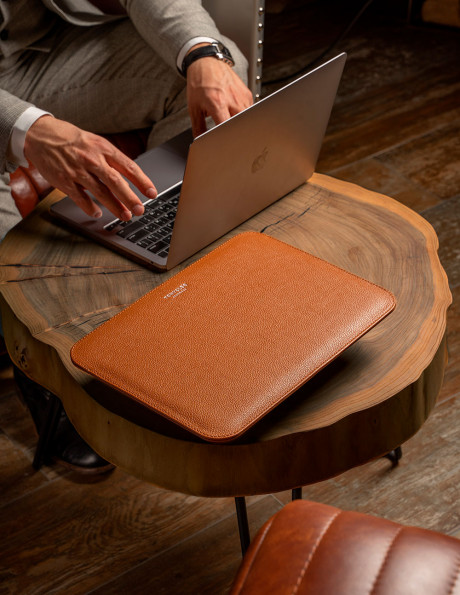Чехол для MacBook Air 15, горизонтальный, светло-коричневый